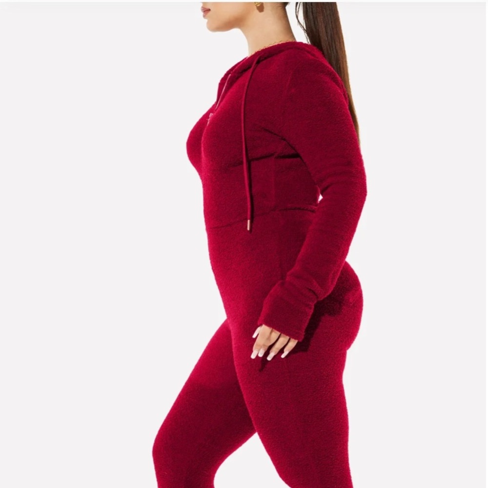 Yitty Pet Me Heart Pocket Onesie Bodysuit from Fabletics BRAND NEW NWT